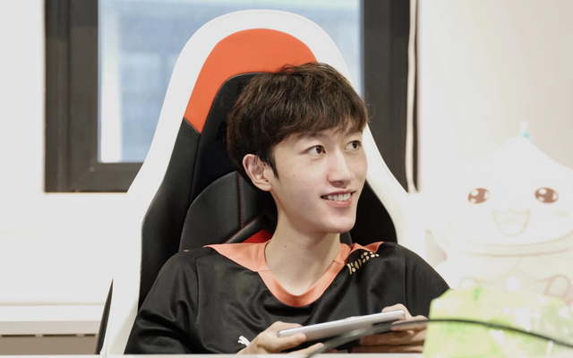 米兰电竞入口-Doinb在RNG比赛中高光表现赛后马德里竞技状态回暖，连对手都承认：窗口期埃因霍温调整名单以备法国杯 